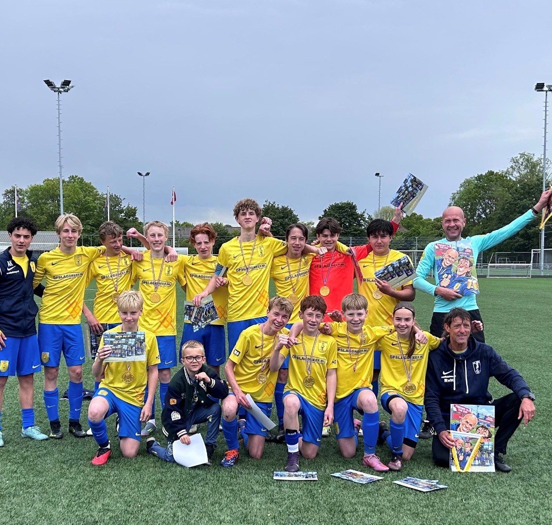 𝑫𝑰𝑶𝑺 <𝟏𝟓-𝟏 wint ruim van Overbos en stelt kampioenschap veilig in laatste wedstrijd.